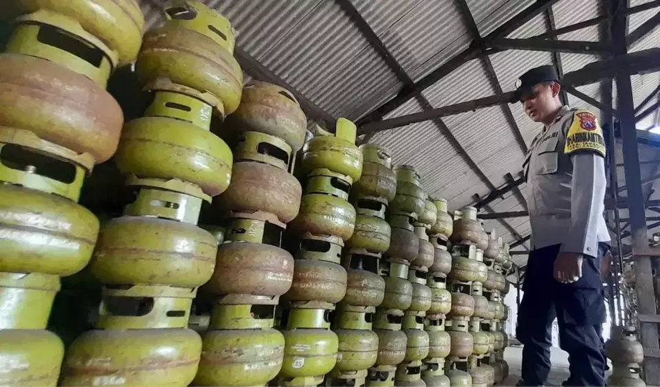 Pangkalan LPG 3 Kg di Lumajang Timbun 1.120 Tabung, Langsung Ditutup Bupati – Begini Kronologi dan Dampaknya